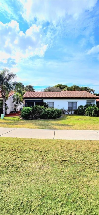 5551 Lakeview Mews Dr , Boynton Beach, FL 33437 Photo