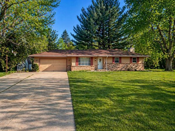 3919 Falling Leaf Drive , Rockford, IL 61109