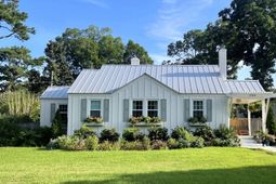 2166 Saint James Drive photo 4
