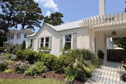 2166 Saint James Drive photo 4