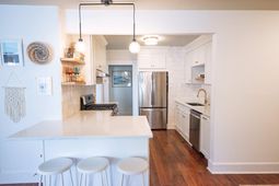 2166 Saint James Drive photo 4