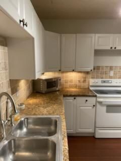 725 Hummingbird Way, Unit 210, North Palm Beach, FL 33408 Photo