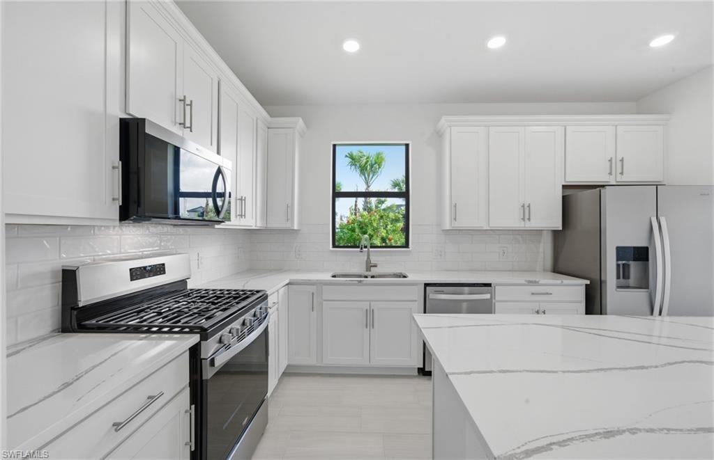 2114 Sequoia Ct, Naples, FL 34120 Photo
