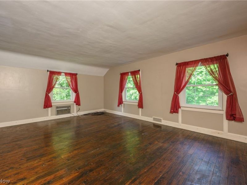 497 Moravian Trail, Uhrichsville, OH 44683 Photo 34