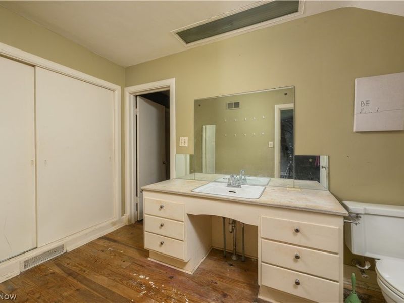 497 Moravian Trail, Uhrichsville, OH 44683 Photo 36