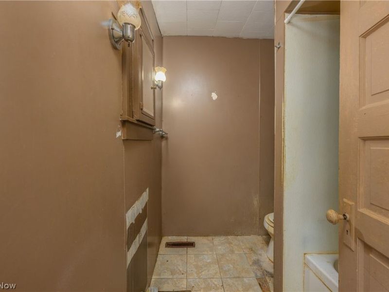 497 Moravian Trail, Uhrichsville, OH 44683 Photo 50