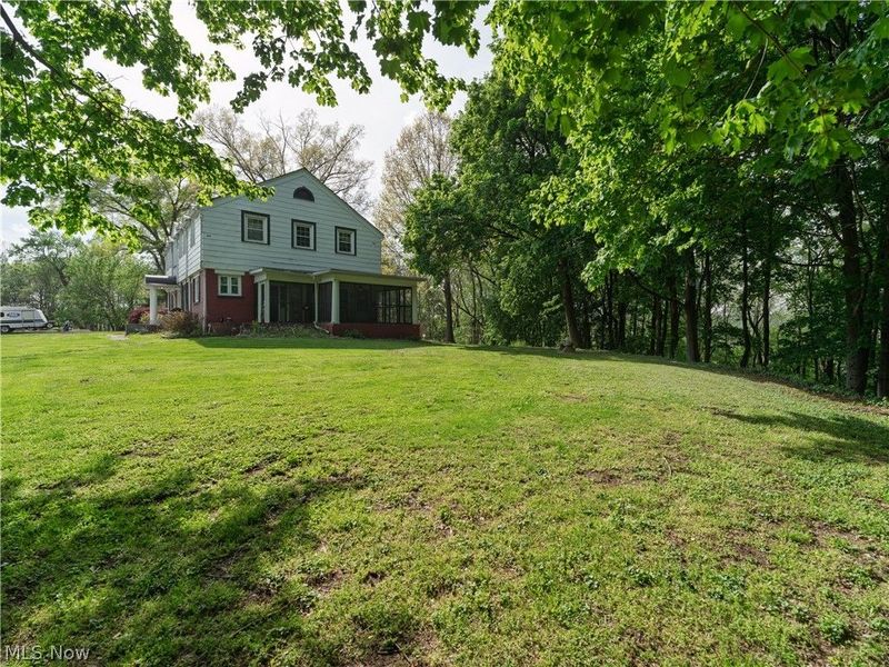 497 Moravian Trail, Uhrichsville, OH 44683 Photo 9