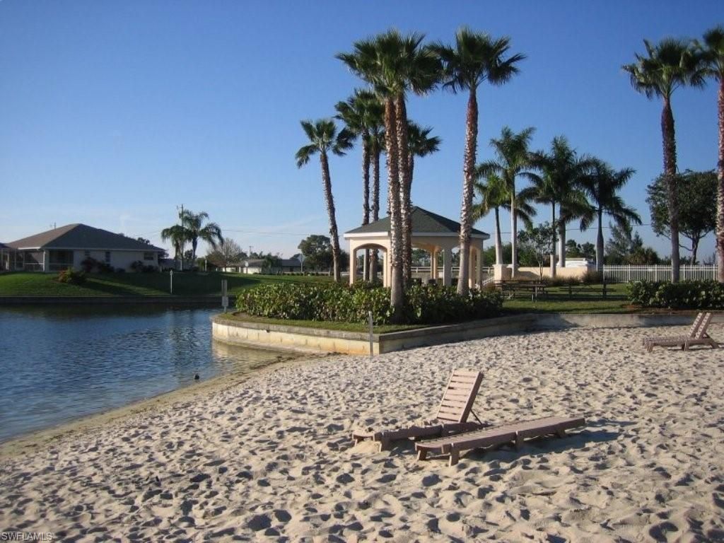 1726 Emerald Cove Cir, Cape Coral, FL 33991 Photo