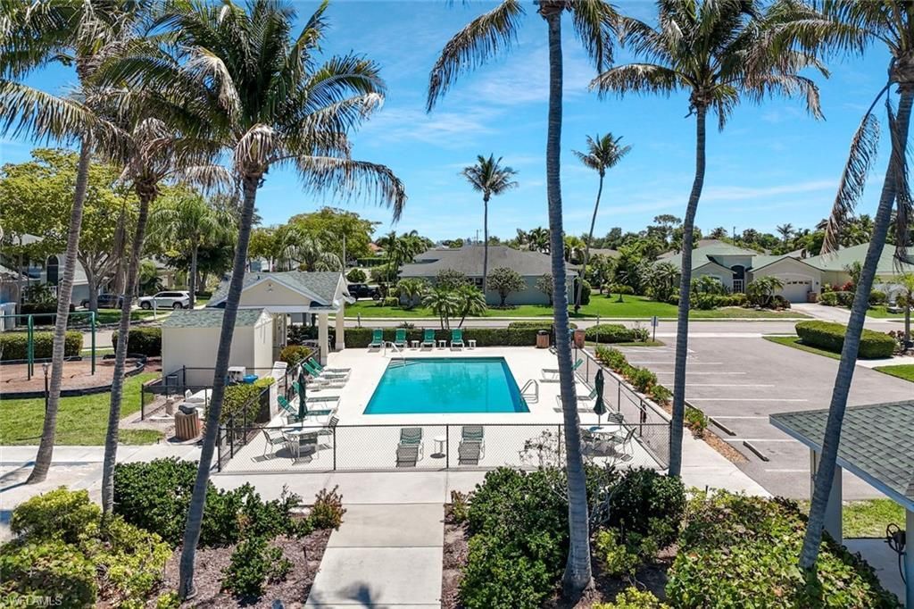 1726 Emerald Cove Cir, Cape Coral, FL 33991 Photo