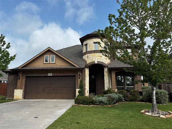 1412 Chase Way , Crowley, TX 76036