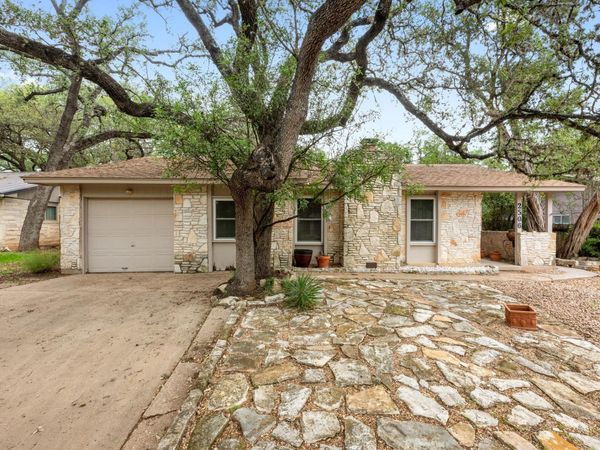 2506 Redleaf LN, Austin, TX 78745