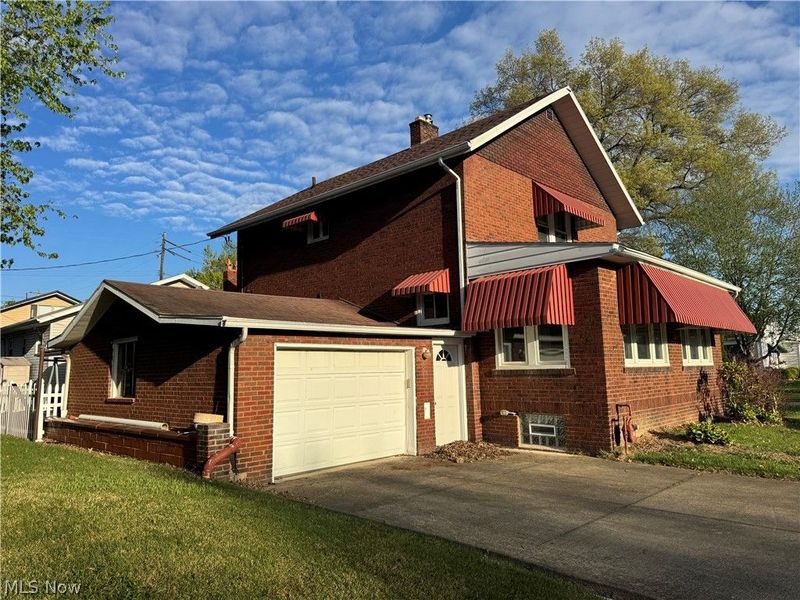 936 N Main Street, Uhrichsville, OH 44683 Photo 7