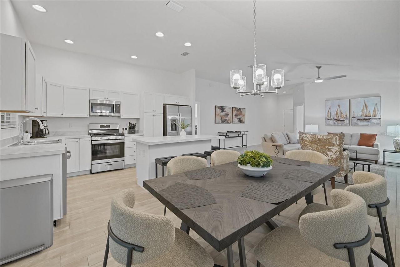 7661 Rutherford Lane, The Villages, FL 34762 Photo