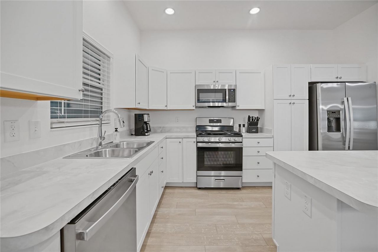 7661 Rutherford Lane, The Villages, FL 34762 Photo