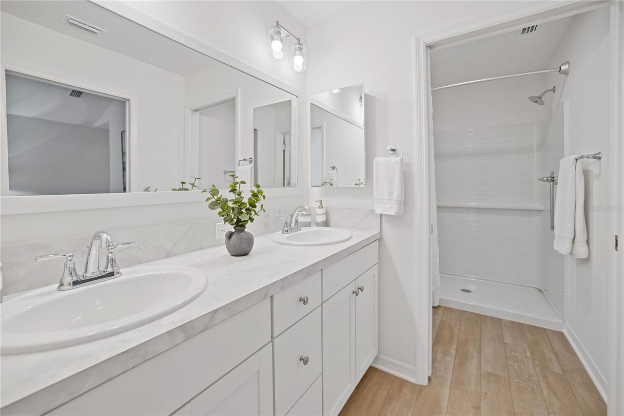 7661 Rutherford Lane, The Villages, FL 34762 Photo