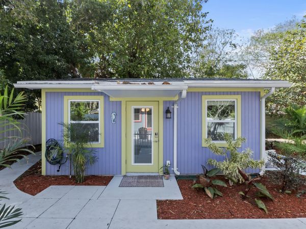 2396 Easy Street, Palm Beach Gardens, FL 33410