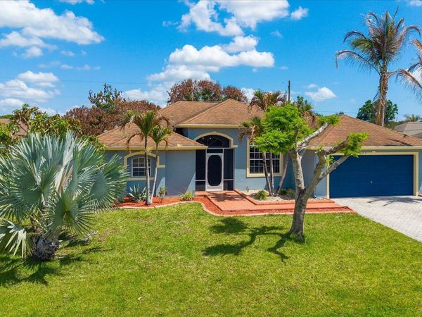 1453 SW Bargello Avenue, Port St. Lucie, FL 34953