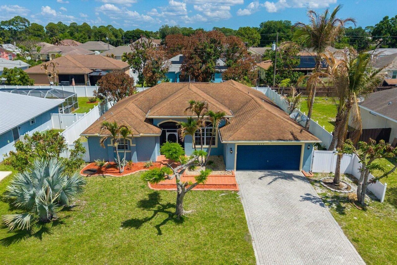1453 SW Bargello Avenue, Port Saint Lucie, FL 34953 Photo
