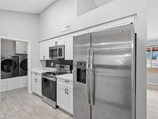 6026 W JUNIPER Avenue, Glendale, AZ 85306