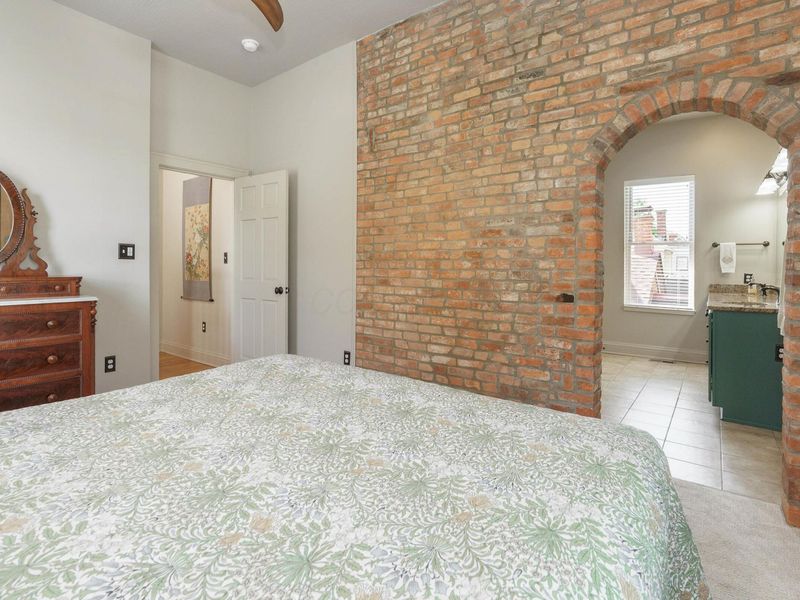 1063 Harrison Avenue, Columbus, OH 43201 Photo 36