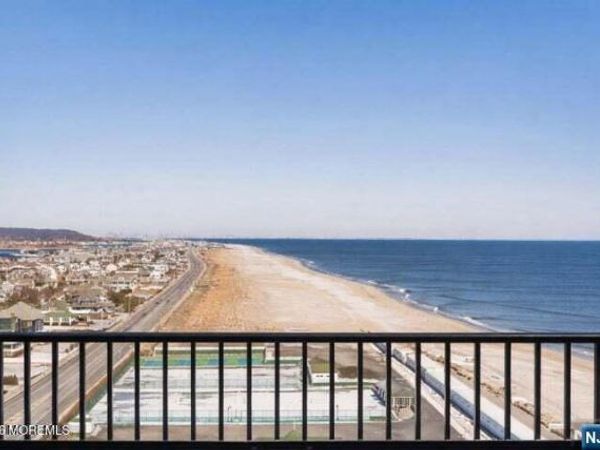 55 Ocean Avenue PHB, Unit PHB, MONMOUTH BEACH, NJ 07750
