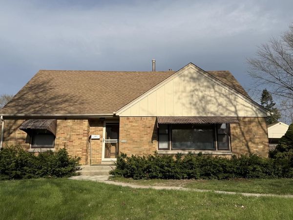 3528 S 82nd STREET, Milwaukee, WI 53220