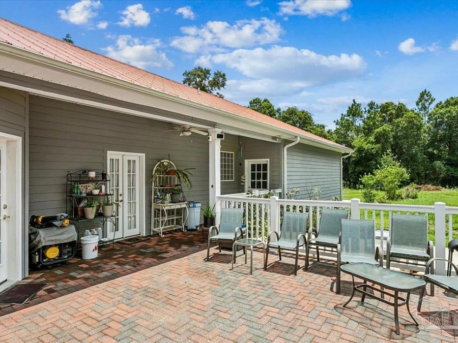 Property Image 44