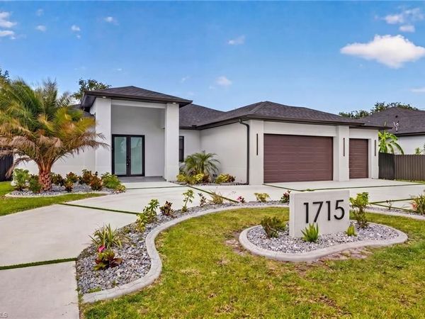 1715 SW 4th ST, CAPE CORAL, FL 33991