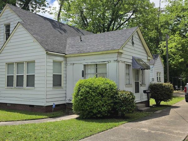 1818 S Olive Street , Pine Bluff, AR 71603