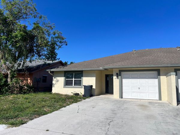 1096 Staghorn Street, Wellington, FL 33414