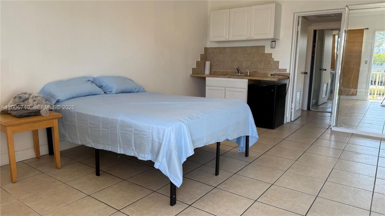 26 Diplomat Pkwy , Unit 2314, Hallandale Beach, FL 33009 Photo