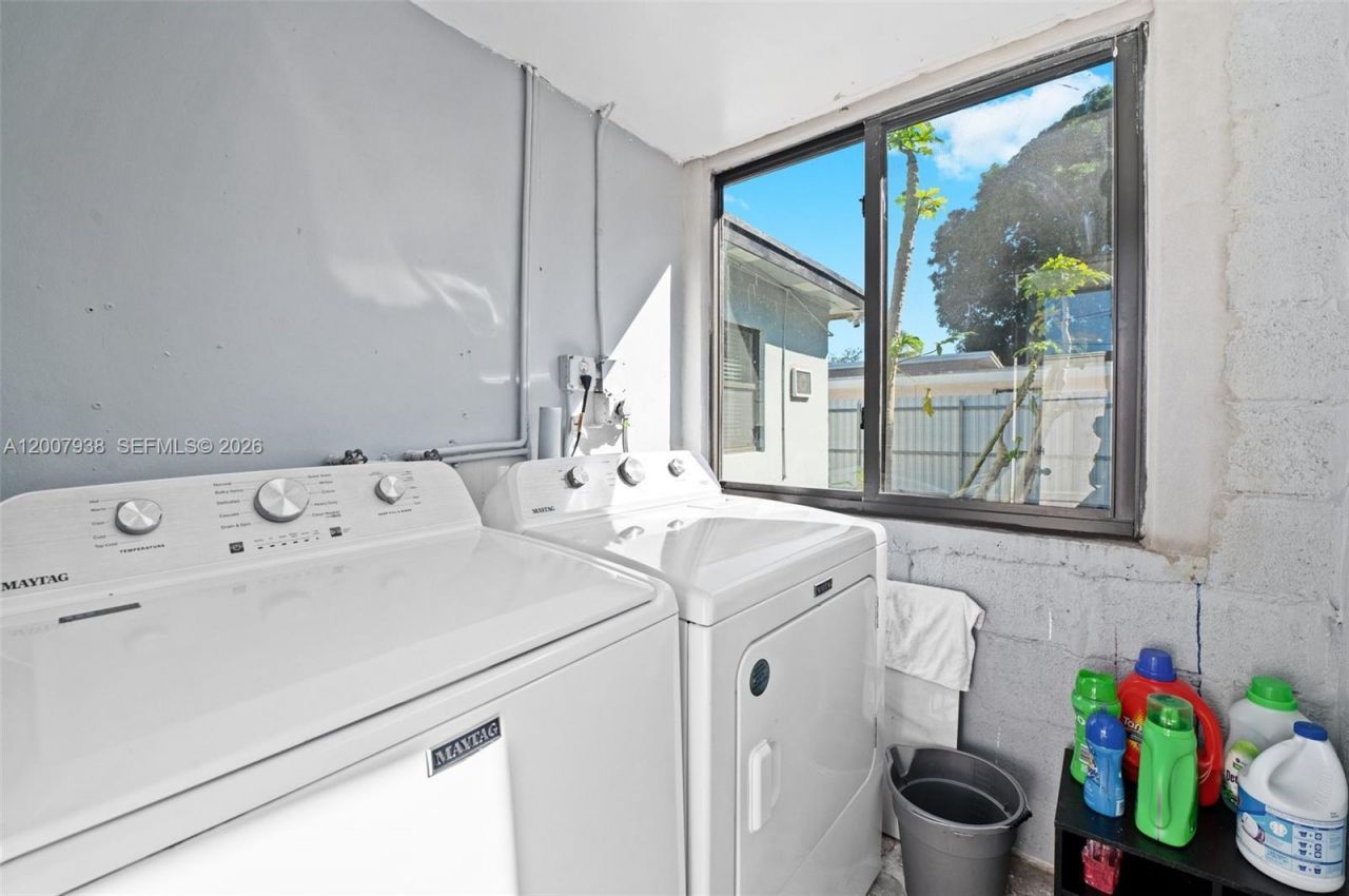 13840 NW 5th Ct, North Miami, FL 33168 Photo