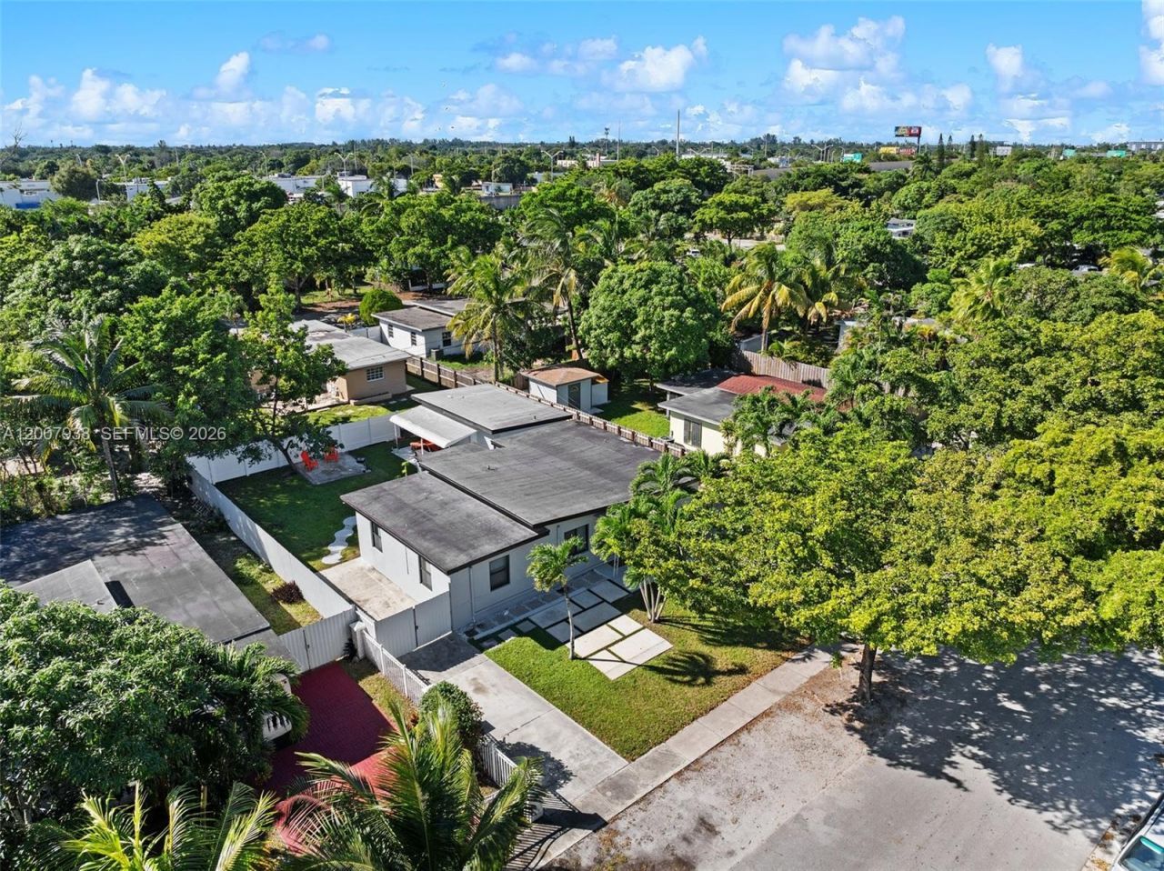 13840 NW 5th Ct, North Miami, FL 33168 Photo