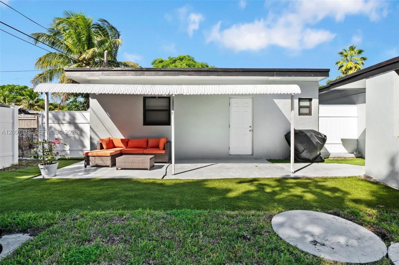 13840 NW 5th Ct, North Miami, FL 33168 Photo