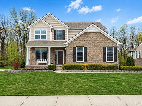 30065 Braeburn Street, Lyon Twp, MI 48165