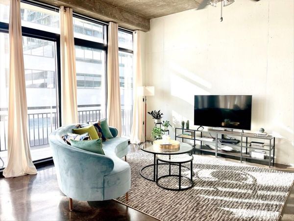 311 W 5th ST, Unit 806, Austin, TX 78701
