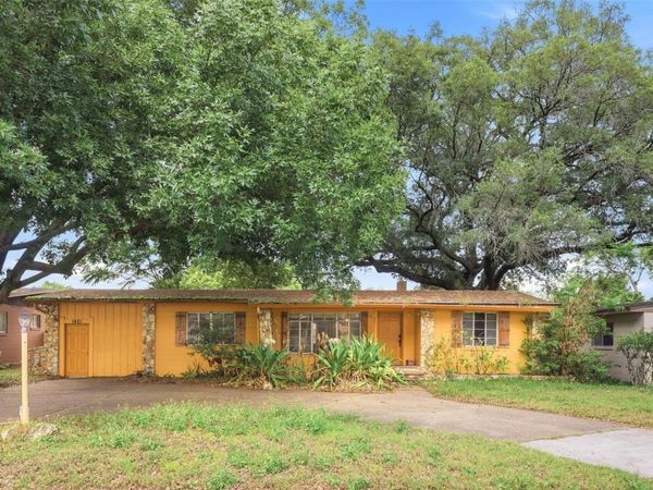 1421 FAIRVIEW STREET, ORLANDO, FL 32804