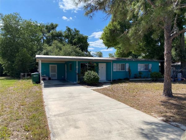 11106 N DIXON AVENUE , TAMPA, FL 33612