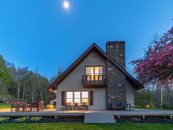 12666 Grand River Drive SE, Lowell, MI 49331