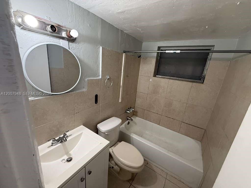 1960 NW Flagler Ter, Unit 1, Miami, FL 33125 Photo