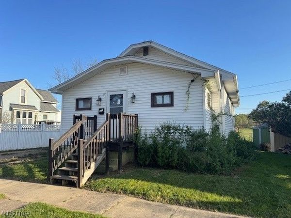 17 Spring Street , Dennison, OH 44621