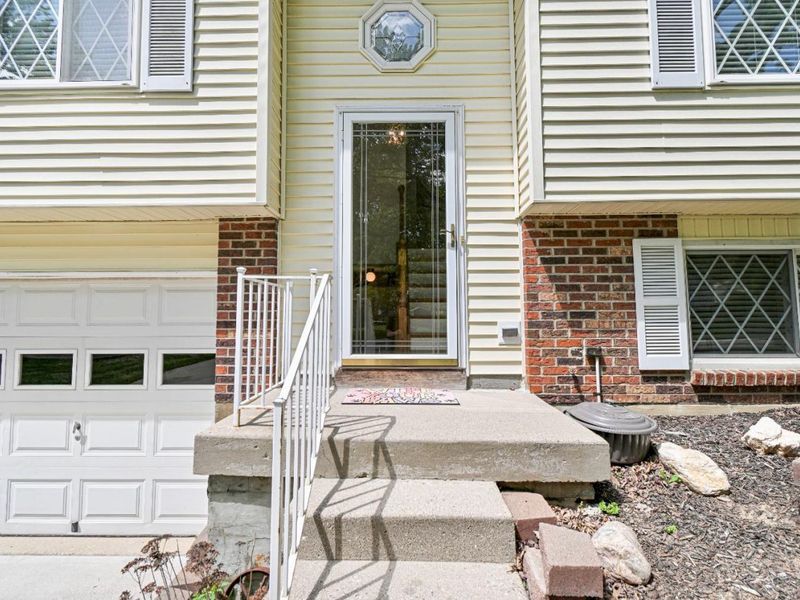 5439 Bluepine Drive, Cincinnati, OH 45247 Photo 4