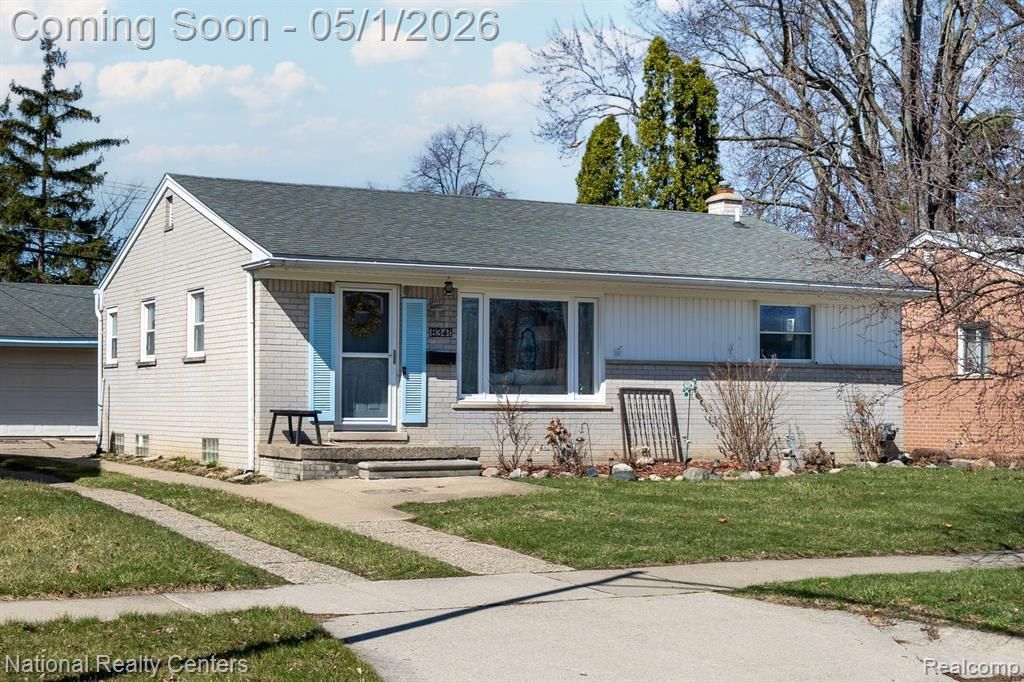 8341 Shari Drive, Westland, MI 48185 Main Photo