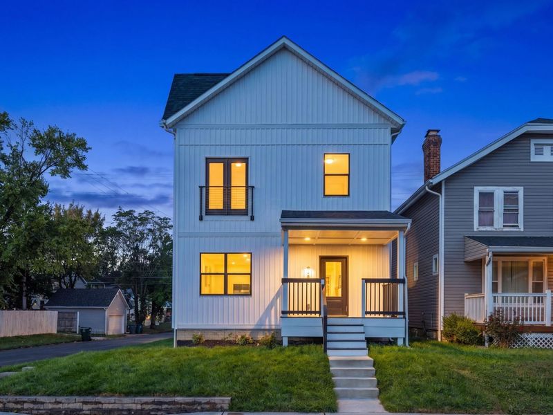 981 Gilbert Street, Columbus, OH 43206 Photo 2