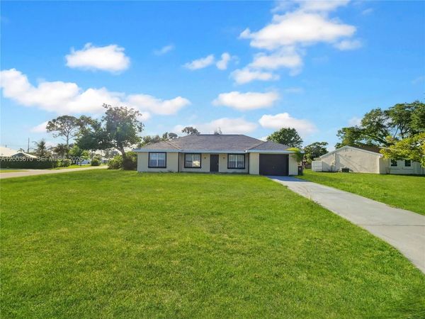 2445 SW 6th Rd SW , Vero Beach, FL 32962