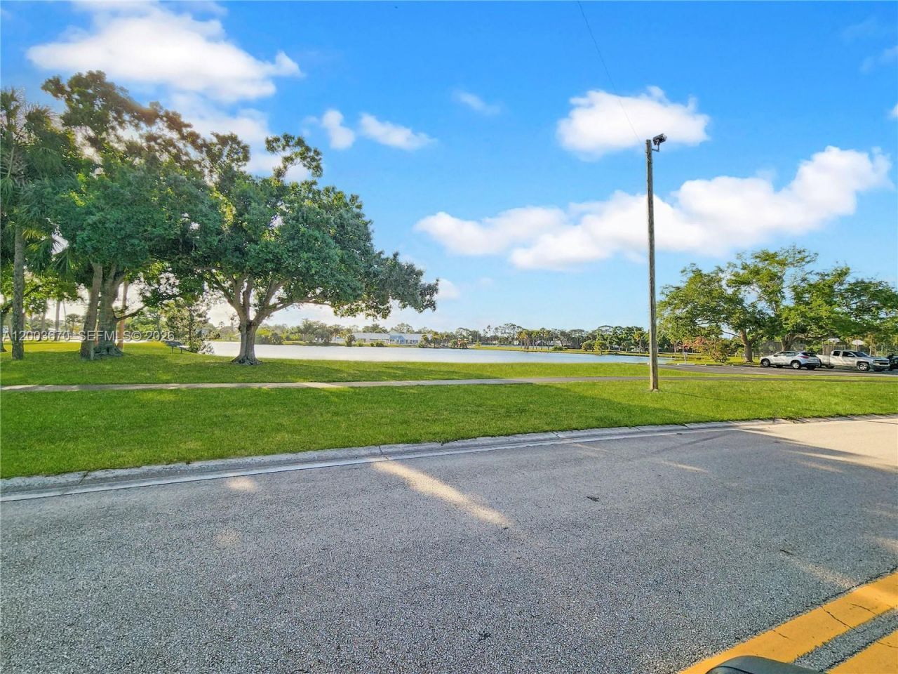 2445 SW 6th Rd SW , Vero Beach, FL 32962 Photo