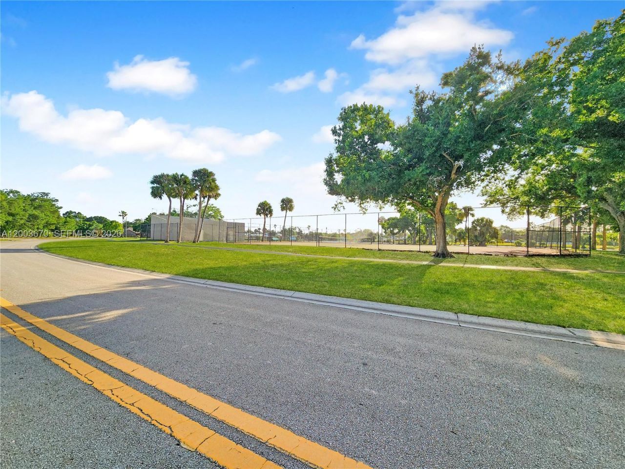 2445 SW 6th Rd SW , Vero Beach, FL 32962 Photo