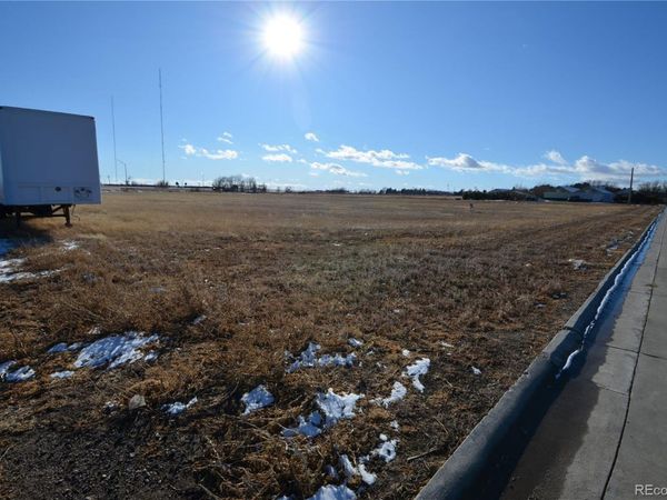 110 8th Street , Burlington, CO 80807