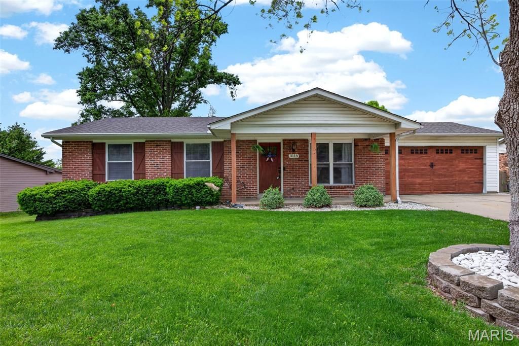 3118 Woodbridge Drive, Saint Charles, MO 63303 Main Photo