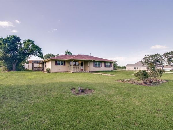 464 VZ County Rd 2120 , Canton, TX 75103